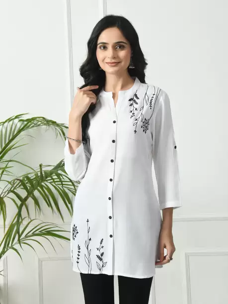 Formal-Roll-Up-Sleeves-Embroidered-Women-White-Top.webp Formal-Roll-Up-Sleeves-Embroidered-Women-White-Top.webp